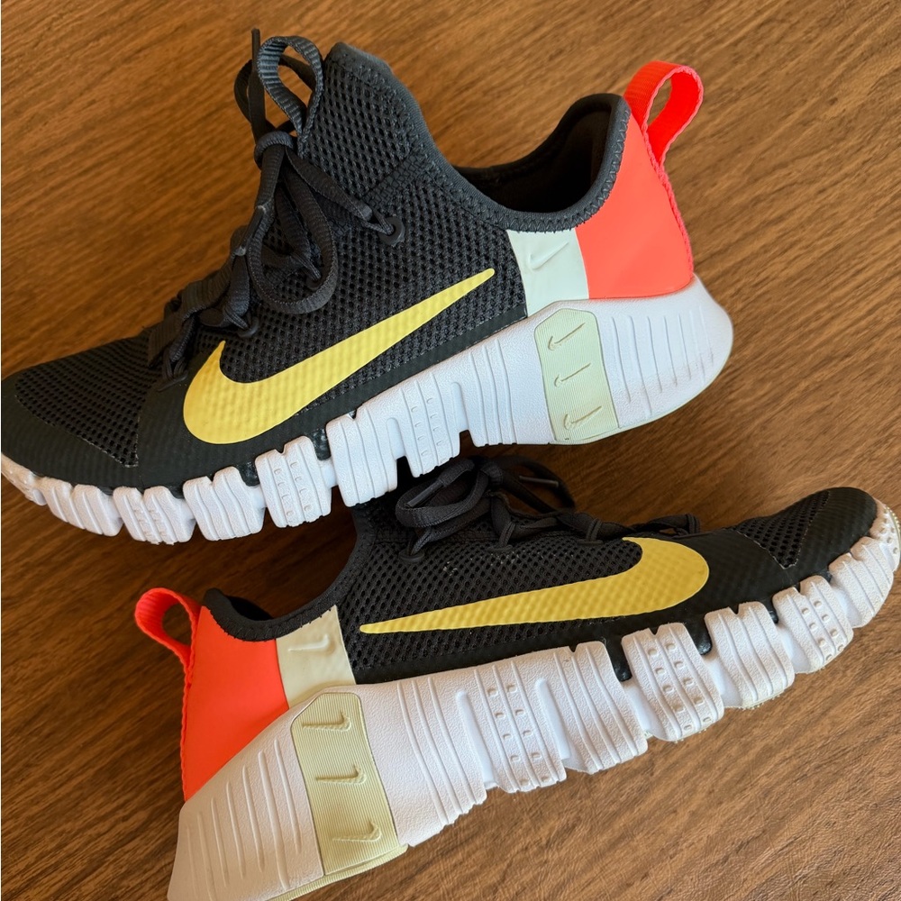 Nike Metcon Women’s Training Shoes - Picture 5 of 10